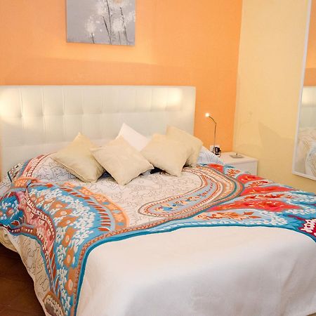 B&B L'Incrocio Salerno Dış mekan fotoğraf